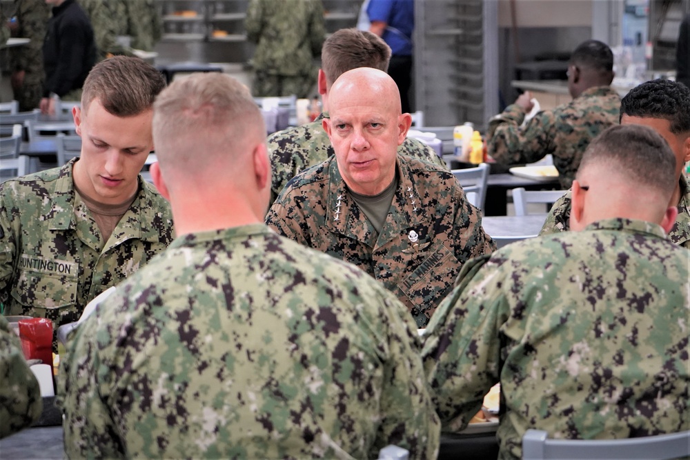 DVIDS Images Commandant of the Marine Corps Visits Naval Station