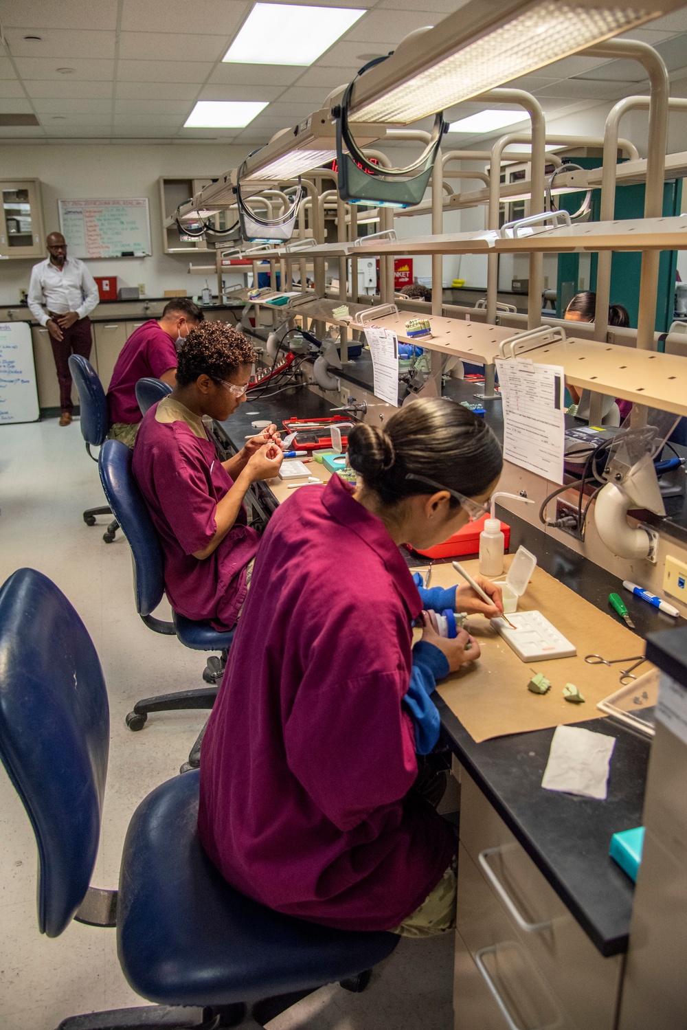 Dental Lab Technician Program