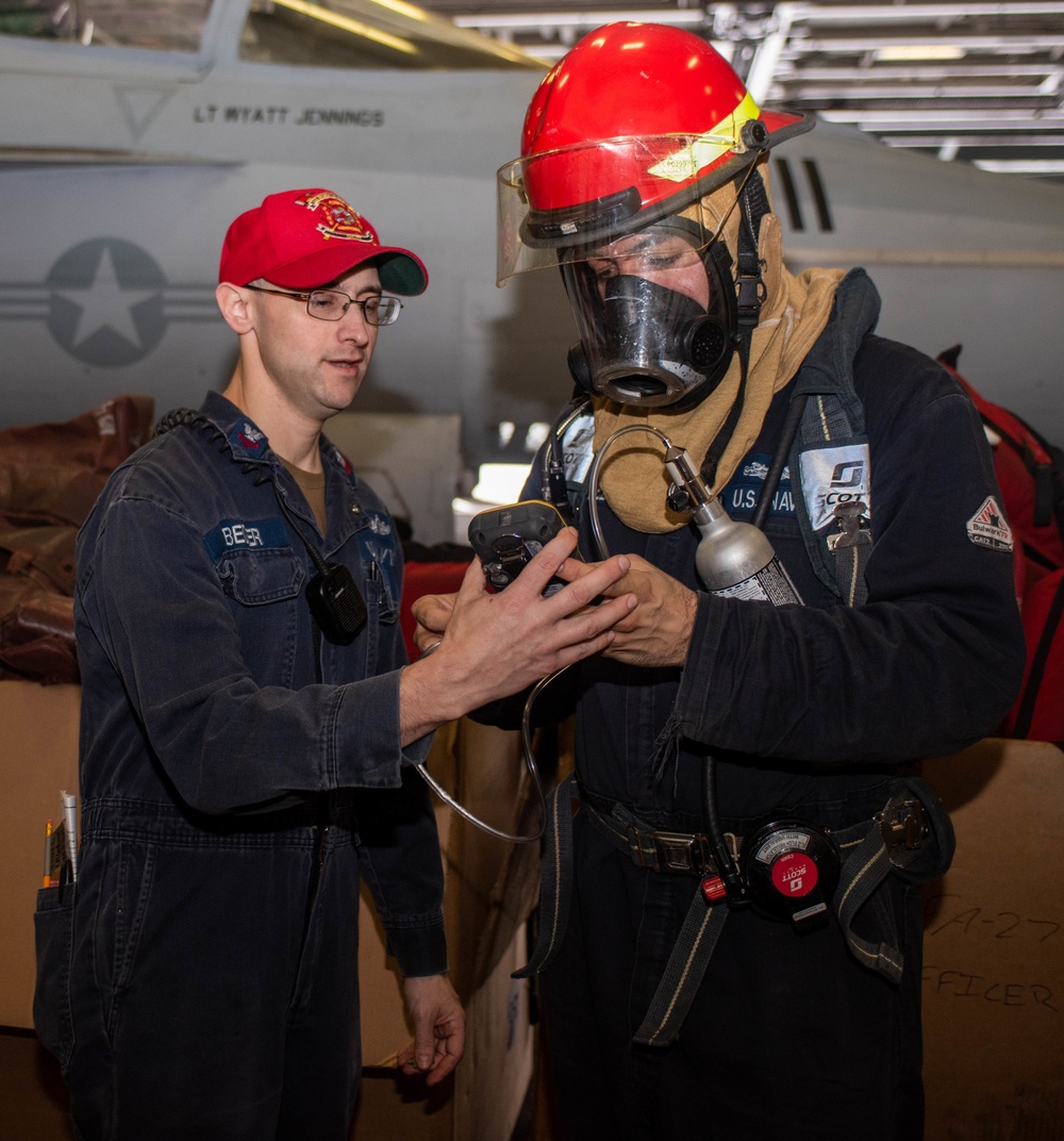 DVIDS - Images - USS Ronald Reagan (CVN 76) conducts in-port emergency ...