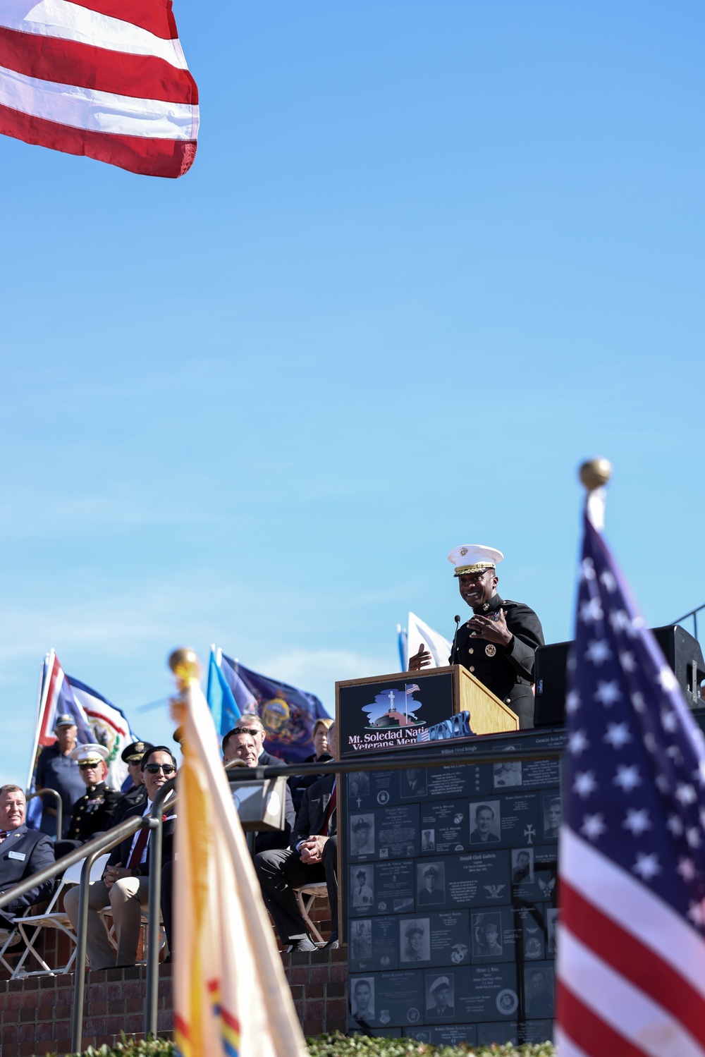 Marines pay tribute to Navajo Code Talkers during Veterans Day ceremony