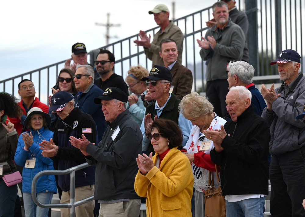 F-105 combat pilots reunite one last time