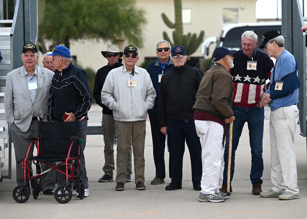 F-105 combat pilots reunite one last time