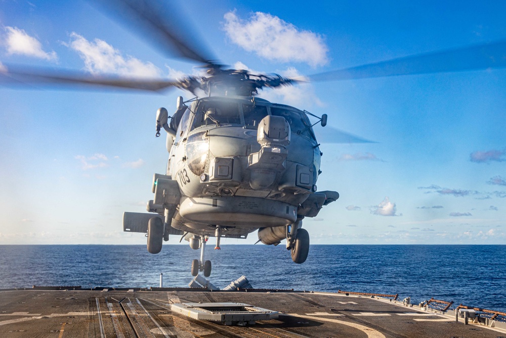 USS Chancellorsville Conducts Flight Ops