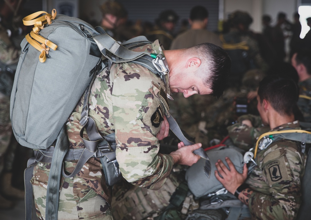 Maj. Ryan Goulet Airborne Operation