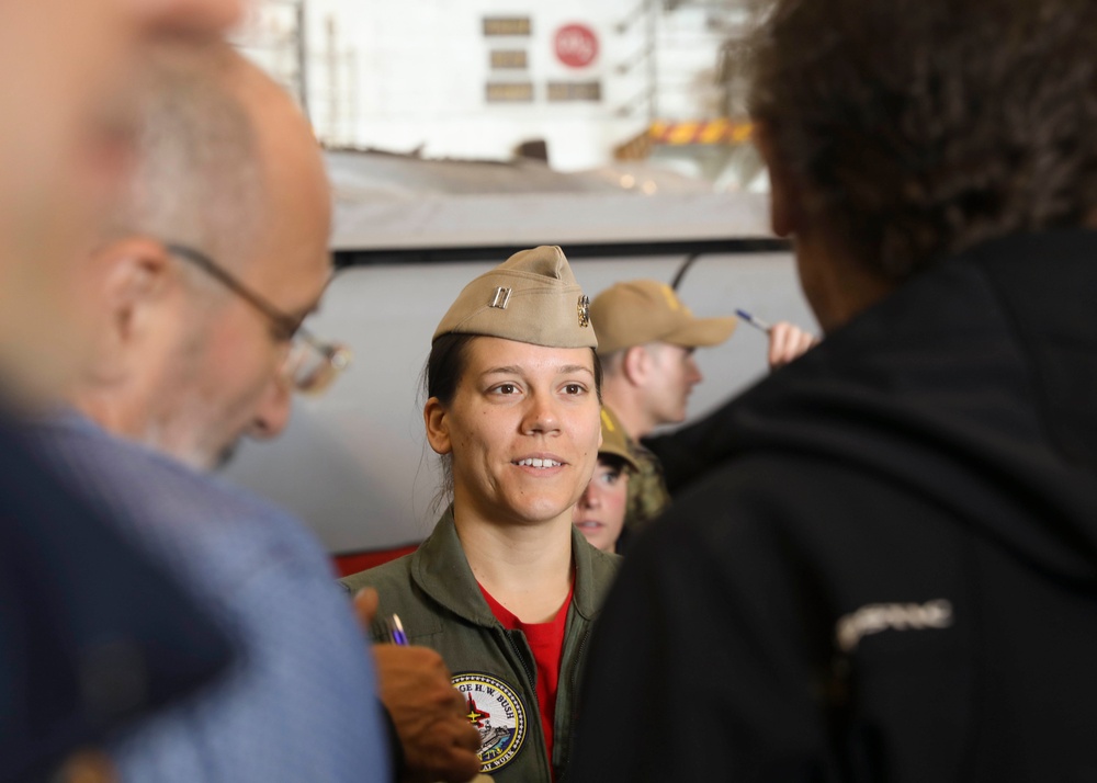 Daily Operations aboard USS George H.W. Bush (CVN 77)