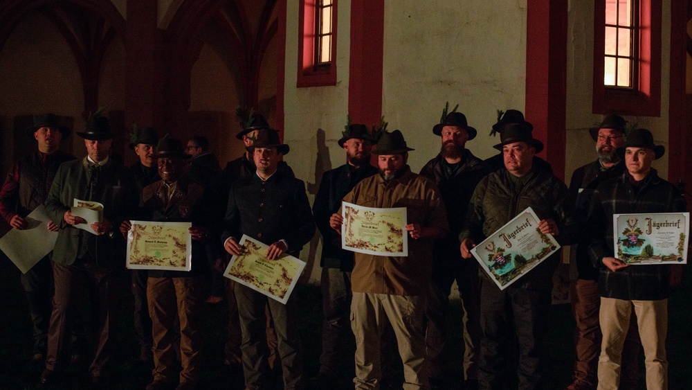 13 community members knighted at Jägerschlag