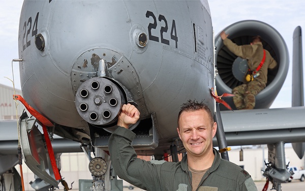 Maj. Brett Devries Fini Flight