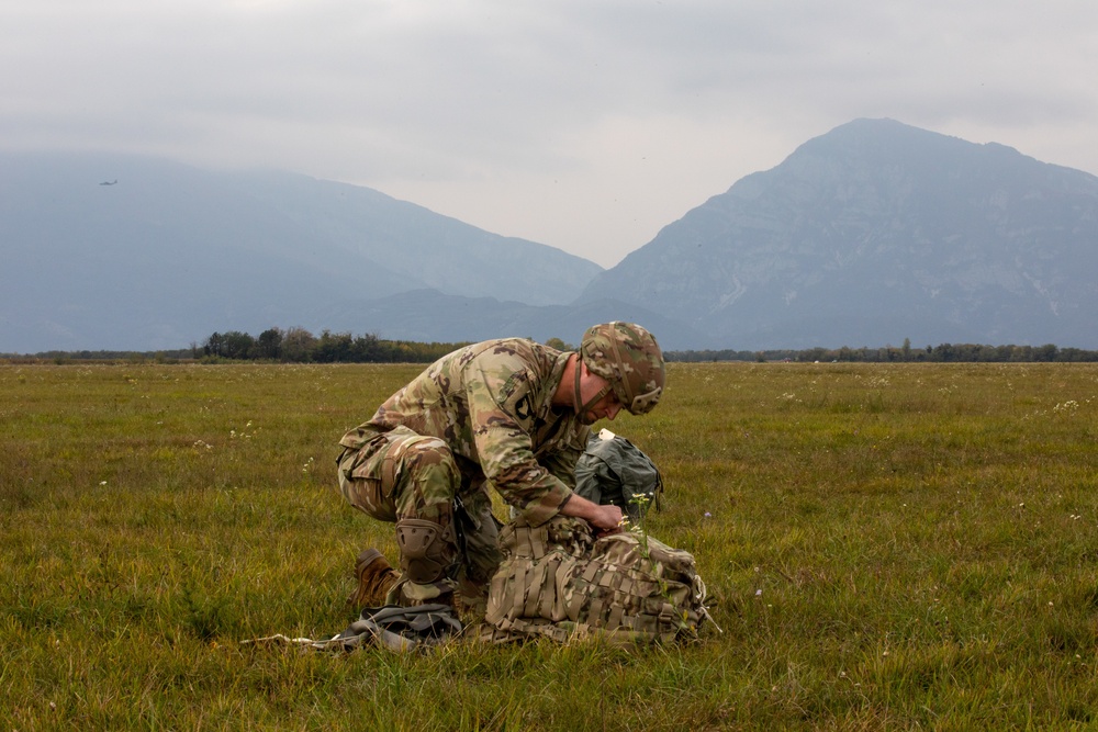 SETAF-AF and 173rd Airborne Brigade Aviano Jump