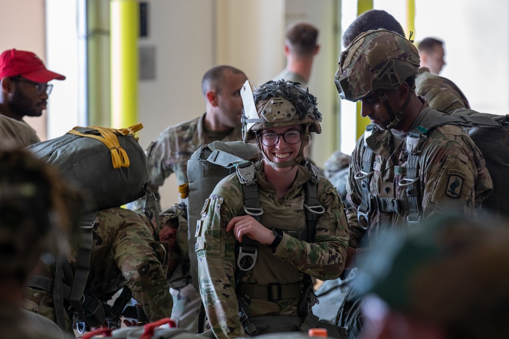 SETAF-AF And 173rd AB Aviano Jump