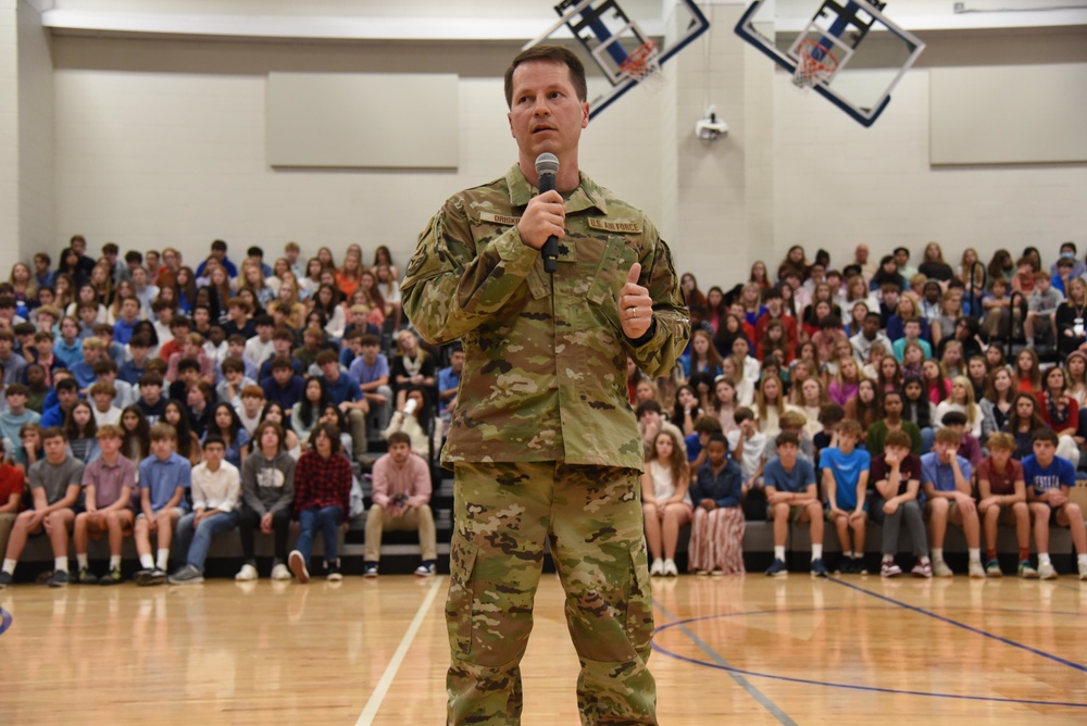 Lt. Col. Matt Driskill Speaks at a Veterans Day Assembly