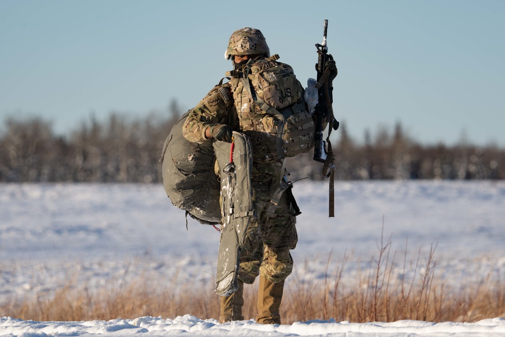 USMC Reserves KC-130J supports 11th Airborne Jump