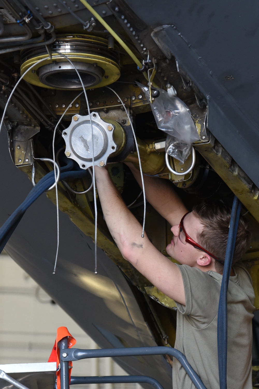 Routine Maintenance of the KC-135