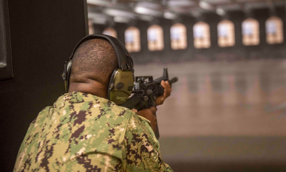 Sailors Participate in Rifle Qualification