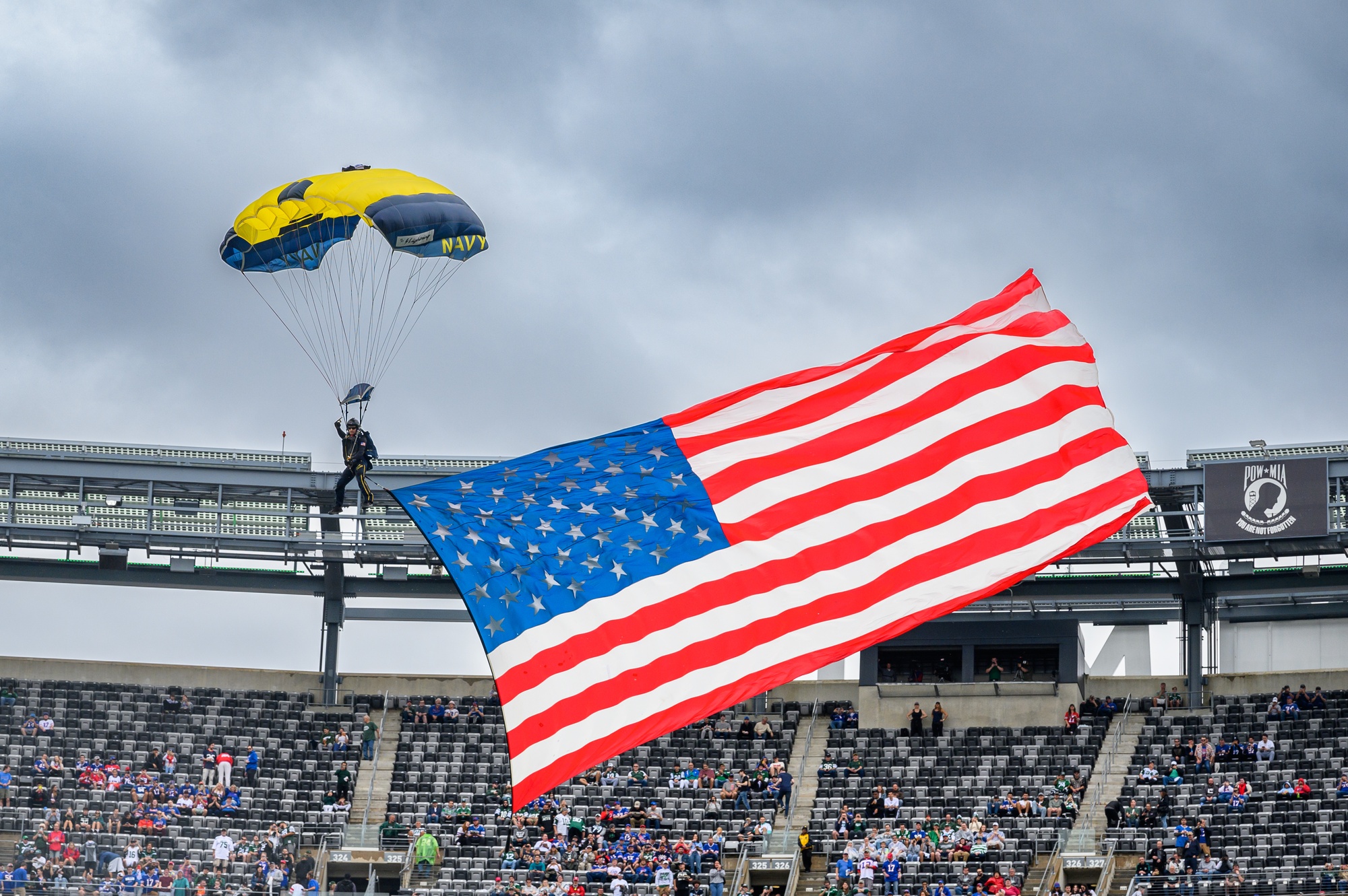 DVIDS - Images - NJNG NFL Salute to Service [Image 15 of 19]