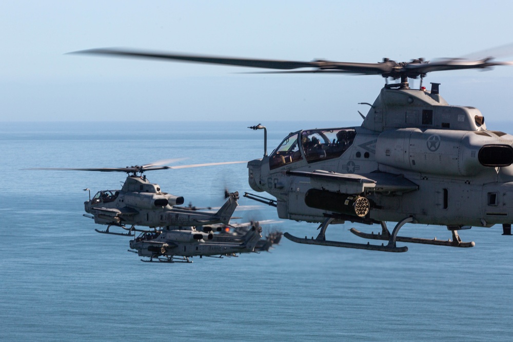 Final Farewell: HMLA-269 flies last flight as a squadron