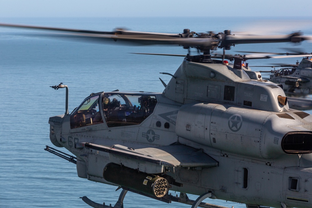 Final Farewell: HMLA-269 flies last flight as a squadron