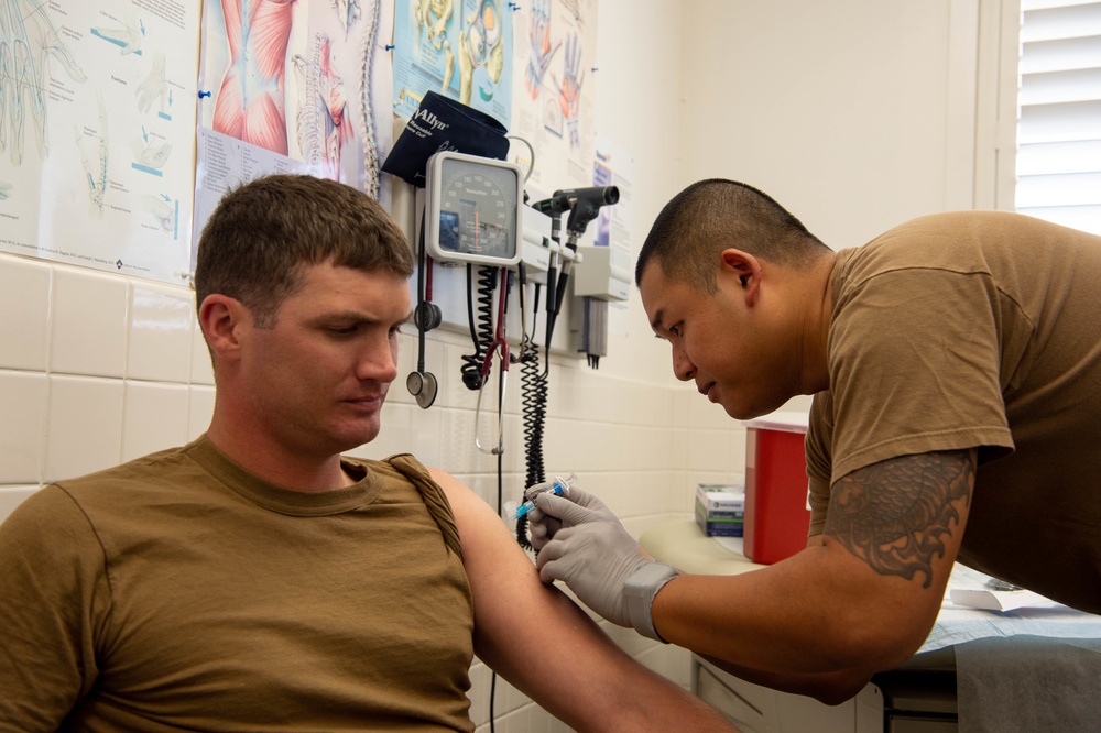 Pacific Missile Range Facility's (PMRF) Gives Flu Shots