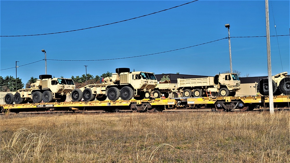 Fort McCoy supports rail movement for Army Reserve’s 411th Engineer Company