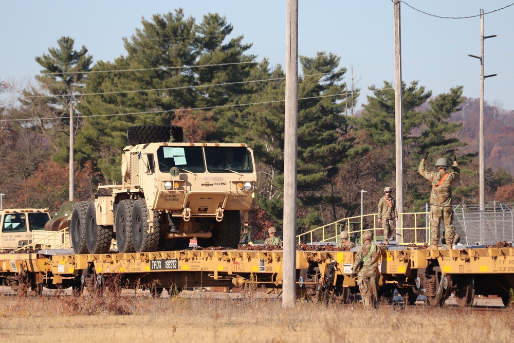 Fort McCoy supports rail movement for Army Reserve’s 411th Engineer Company