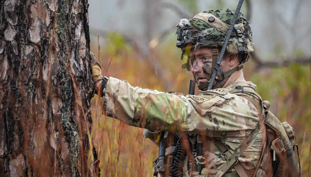 82nd Airborne Division Paratroopers Conduct Patrols at JRTC