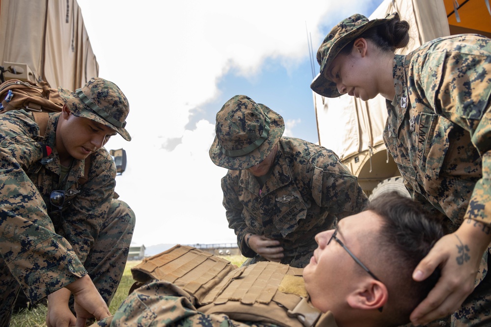 Bravo Surgical Company, 3d Medical Battalion, conducts a Shock Trauma Exercise, MCBH