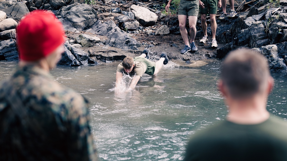 8th ESB Marines participate in stream-crossing training