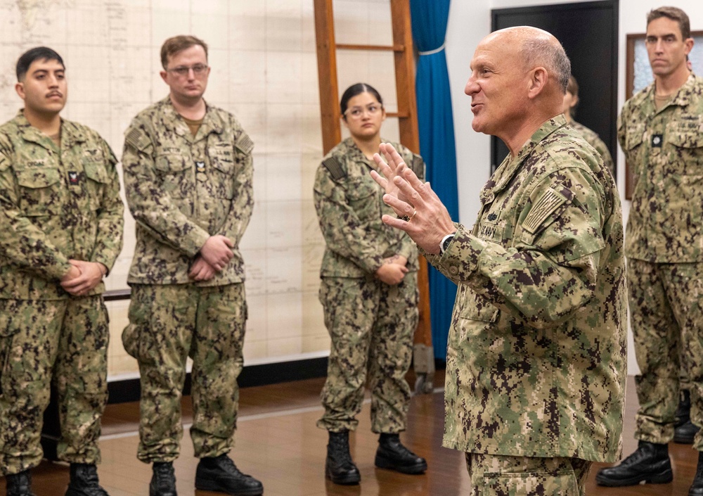 Chief of Naval Operations Visits CTF71