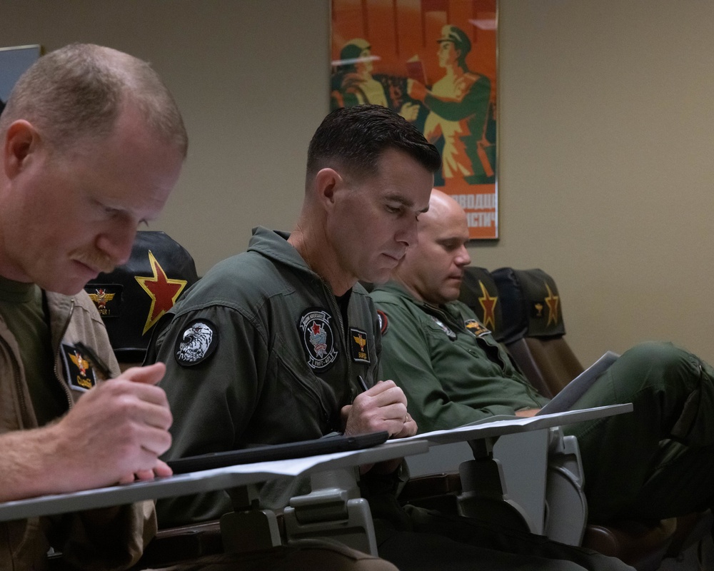 VMFT-401 conducts training