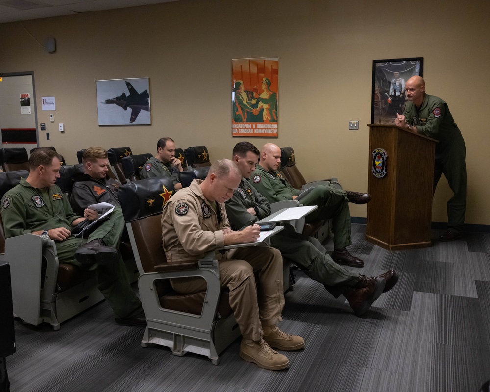 VMFT-401 conducts training