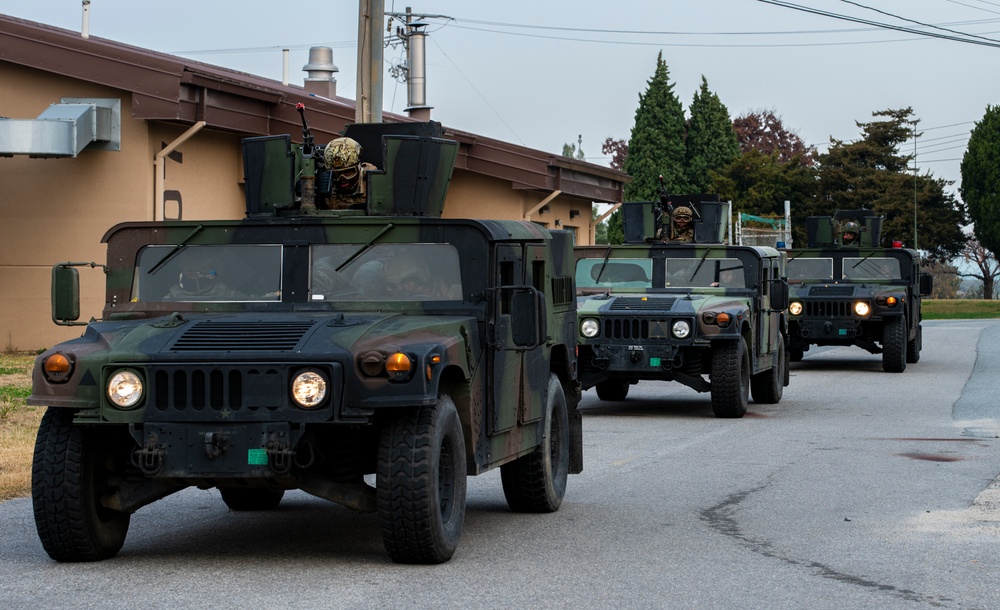 ROK MPs/U.S. Defenders tackle Combat Readiness Course