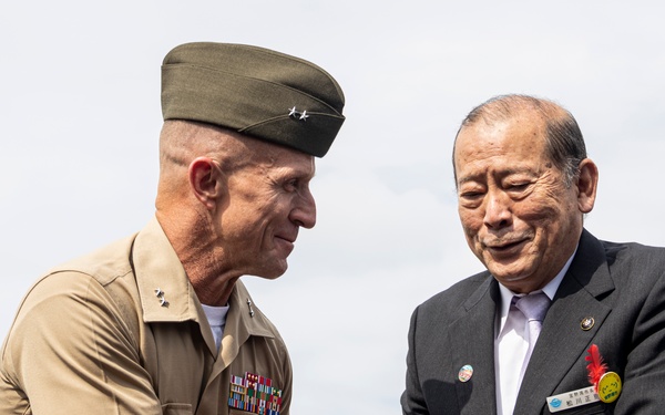MCIPAC Commanding General, Okinawa community leaders sign LIA