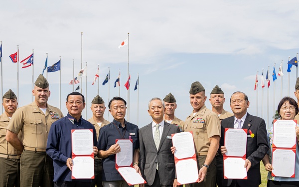MCIPAC Commanding General, Okinawa community leaders sign LIA