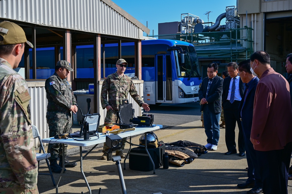 Kunsan holds Inaugural Clergy Day event, welcomes spiritual leaders