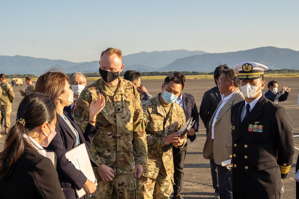 319th ERS Conducts Demonstration Flight