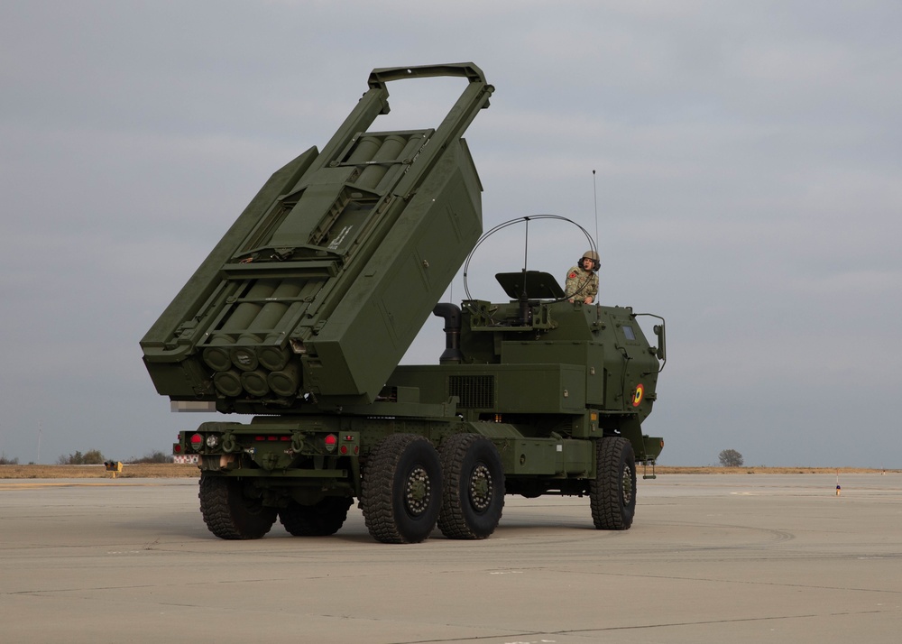 Romanian HIMARS team increase capability with Royal Air Force A400M loading during exercise ATREUS