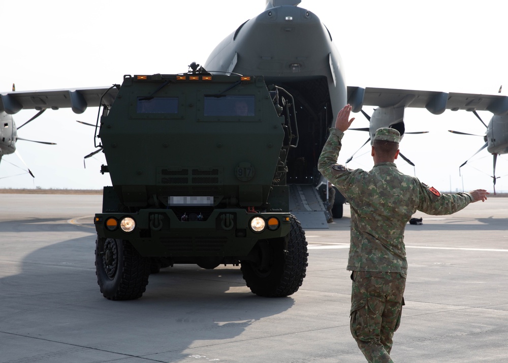 Romanian HIMARS team increase capability with Royal Air Force A400M loading during exercise ATREUS