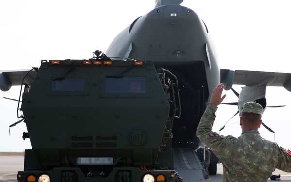 Romanian HIMARS team increase capability with Royal Air Force A400M loading during exercise ATREUS