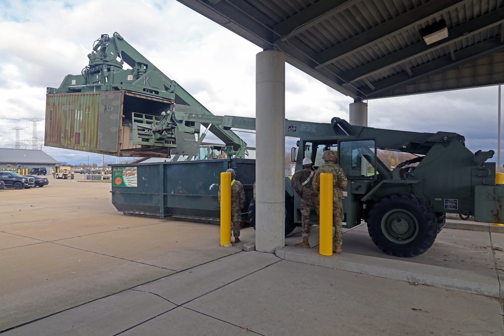 251st Inland Cargo Transfer Company Soldiers train on equipment