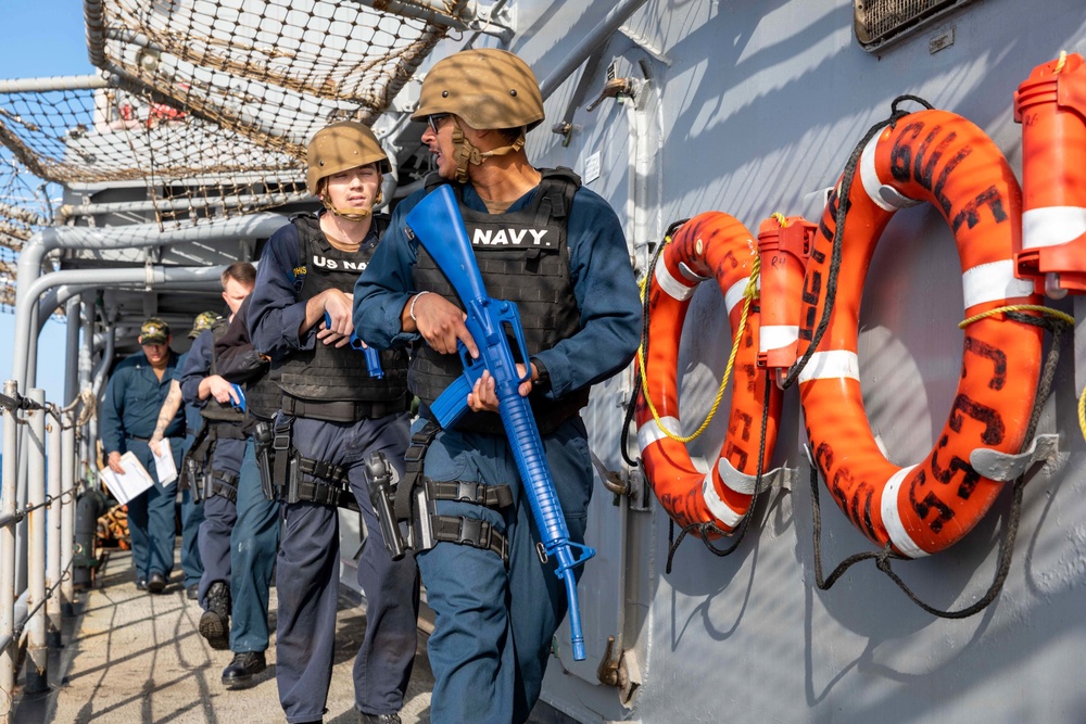 USS Leyte Gulf (CG 55) Daily Operations