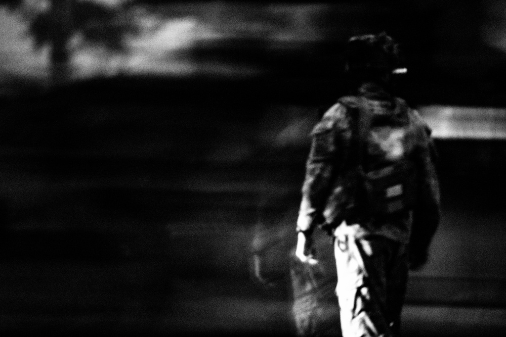 Paratroopers Occupy Enemy Town JRTC