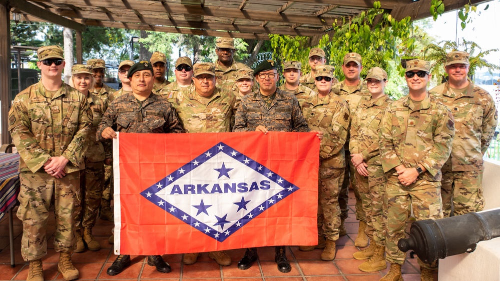 Arkansas Air National Guard visits Guatemala Army Museum
