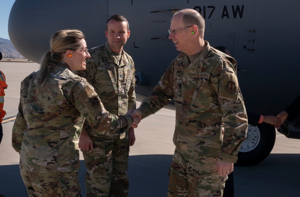 Gen. Richardson arrives at KAFB
