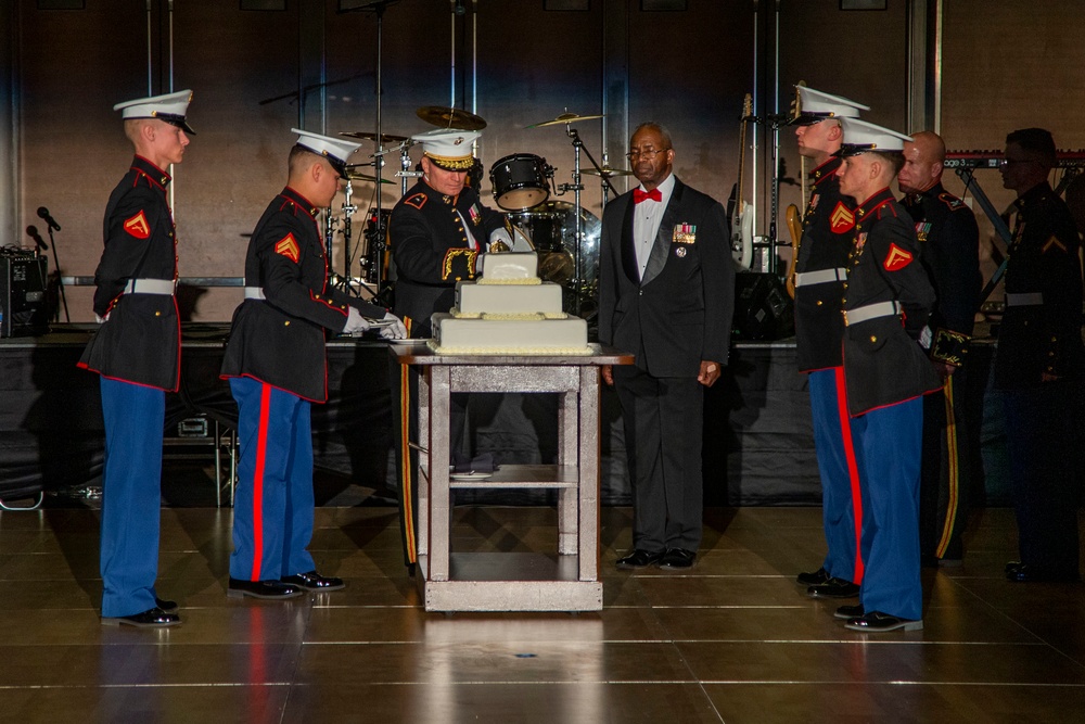 MCRD San Diego Birthday Ball