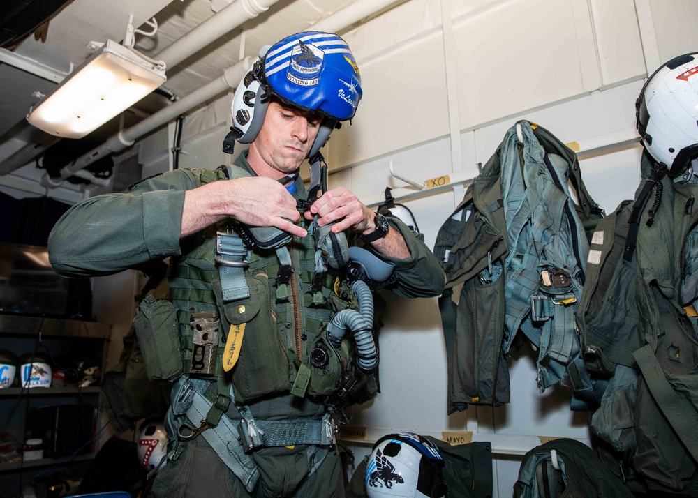 Daily operations aboard USS George H.W. Bush (CVN 77)