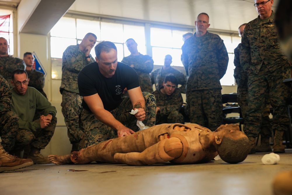 Division religious program personnel train to provide casualty care