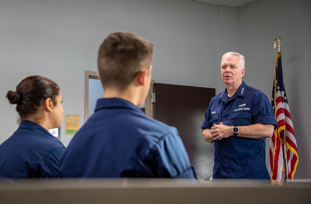 Coast Guard vice commandant visits units in Houston, Texas