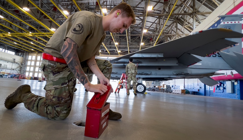 Q3 96th Maintenance Group weapons load competition