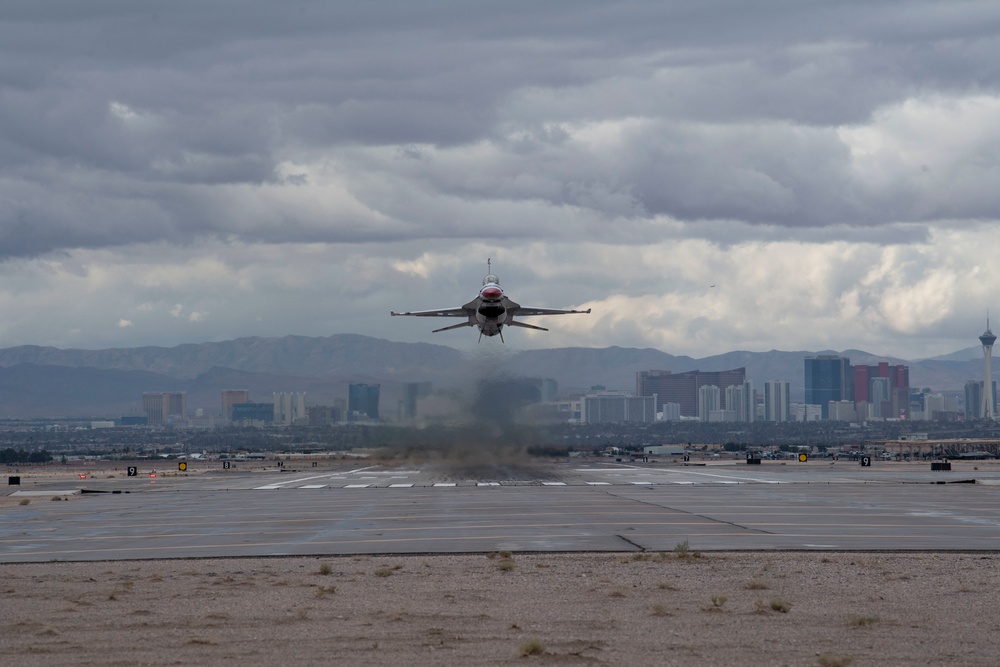 Thunderbirds wrap up 2022 show season at Nellis