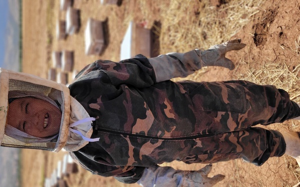 Beekeeper Fatima El Hadry Coop Ennour Tanougha