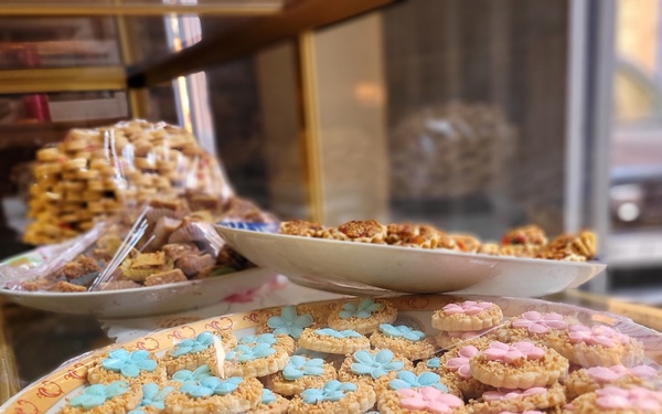 Cookies at Coop Wardat al Atlas in Ouaouizeght